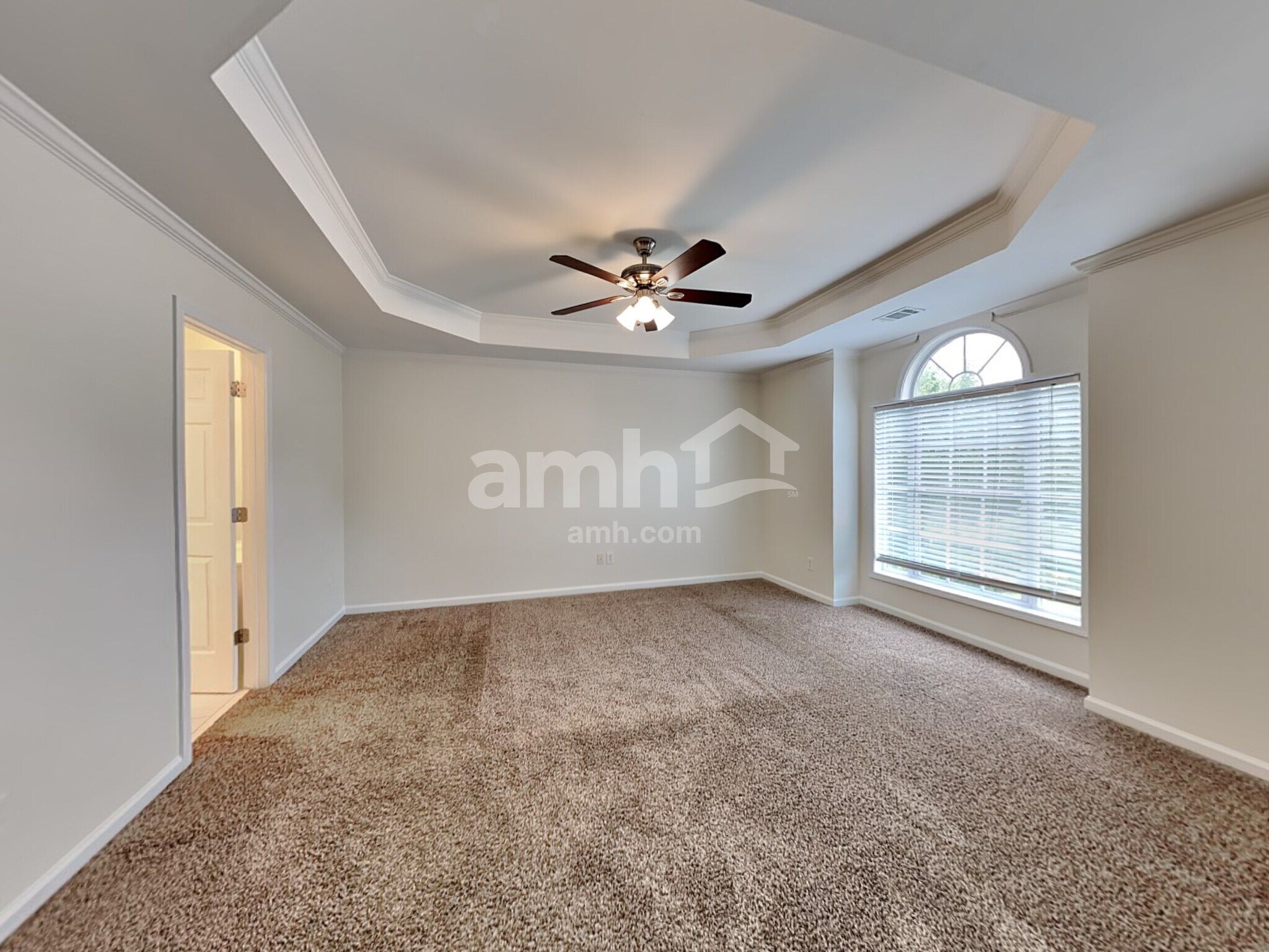 Building Photo - 2485 Chandler Grove Dr