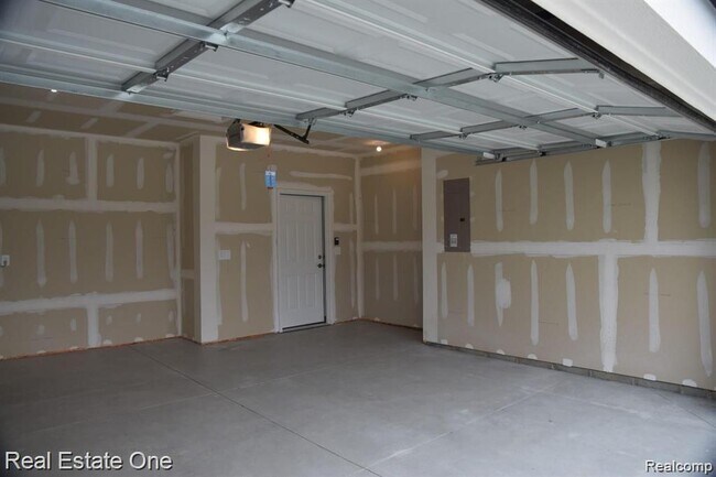 Building Photo - 1113 Lark St