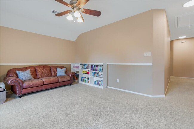 Building Photo - 1009 Rutherford Dr