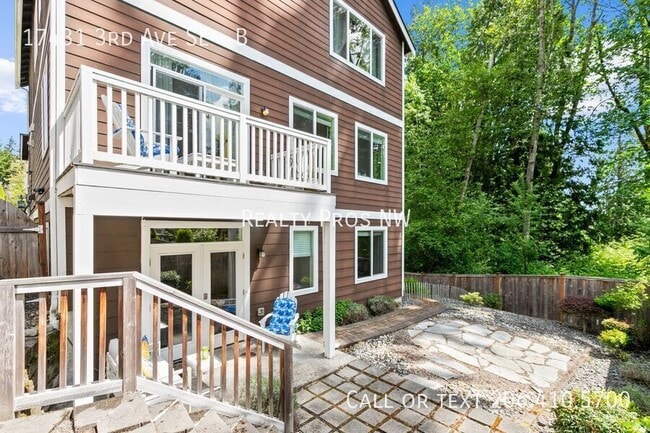 Building Photo - 17431 3rd Ave SE