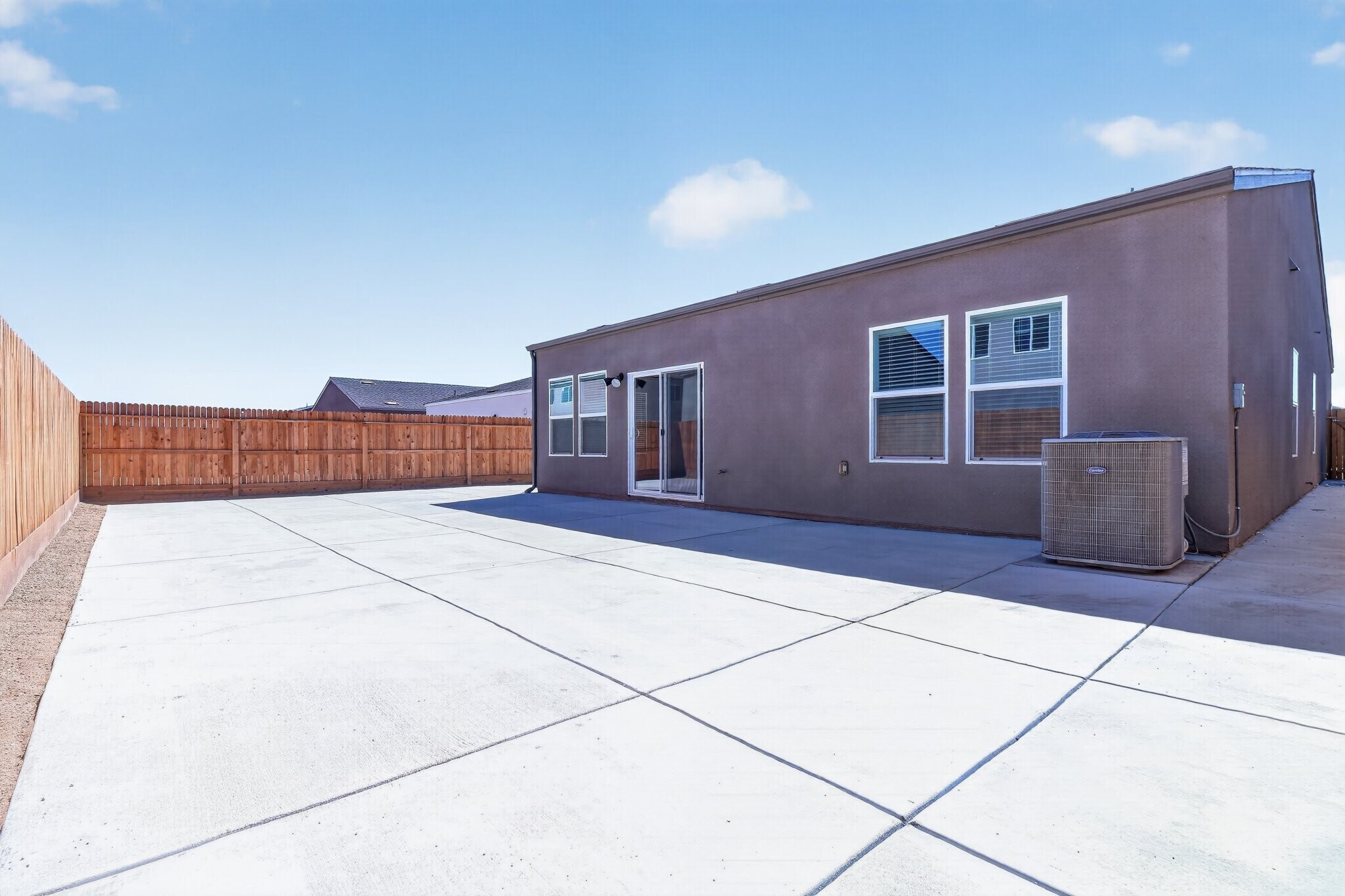 Building Photo - 3338 N Contessa Ave