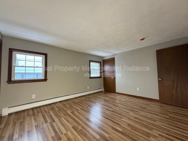 Building Photo - 75 Preston St