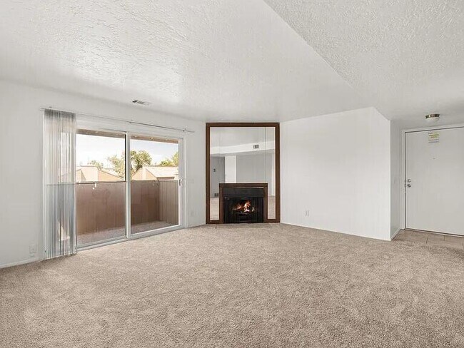 Building Photo - 3869 Montgomery Blvd NE