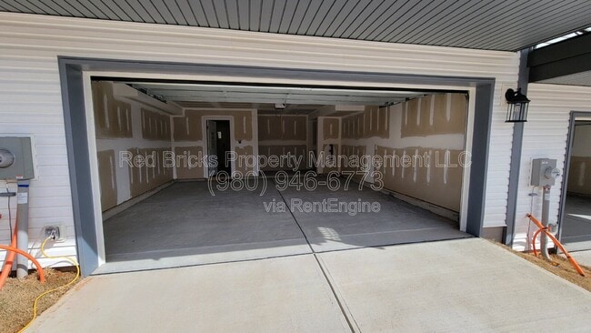 Building Photo - 2354 Donnelly Hls Ln