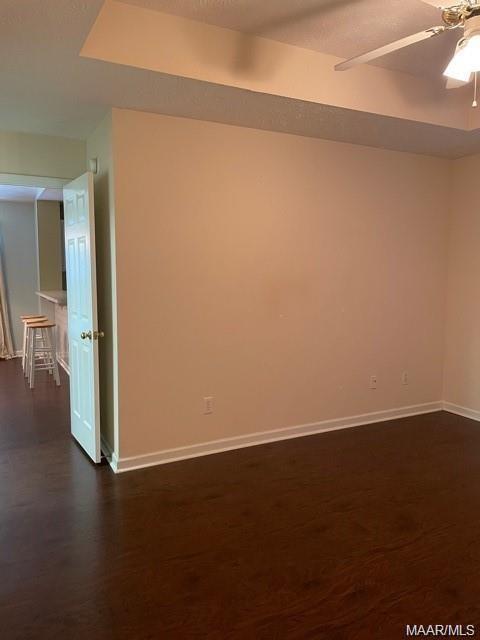 Building Photo - 1715 Young Pointe Blvd