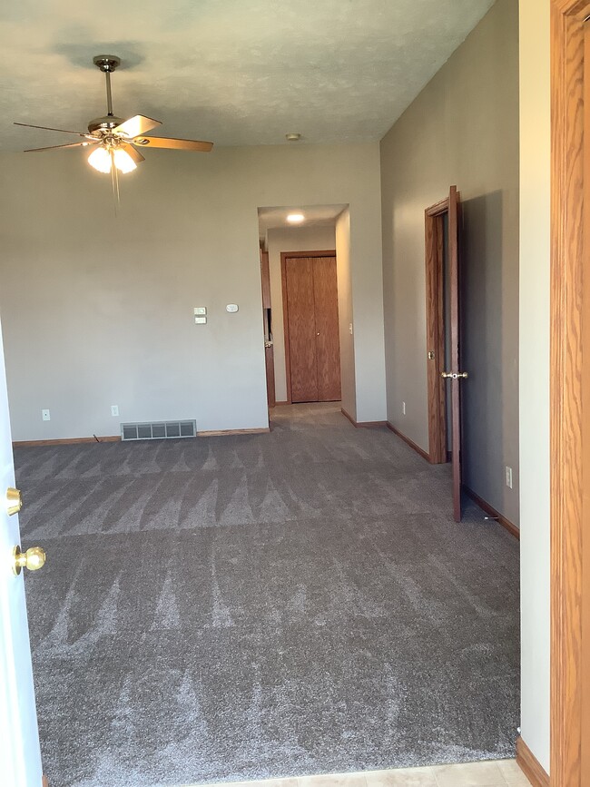 Building Photo - 1608 Ohio St