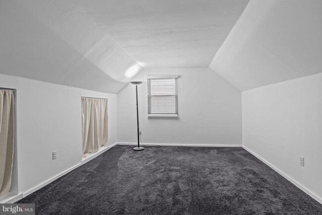 Building Photo - 604 Iva Ln