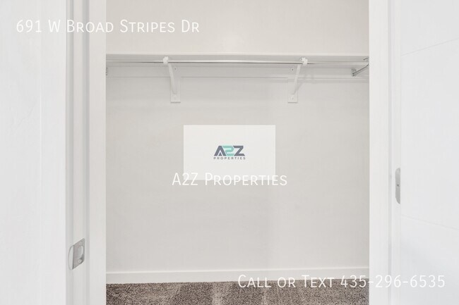 Building Photo - 691 Broad Stripes Dr