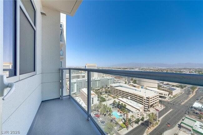 Building Photo - 150 S Las Vegas Blvd