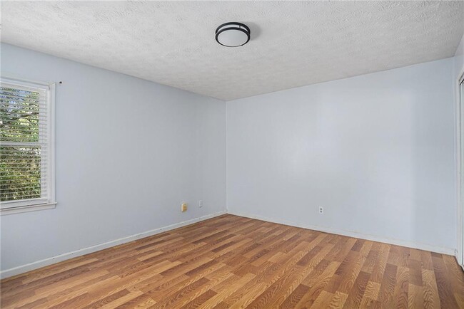 Building Photo - 3660 Eagle Woods Cir