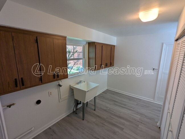 Building Photo - Remodeled 4-Bedroom with Addition and Garage!