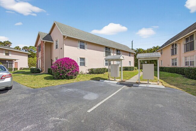 Building Photo - 12416 Alternate A1a