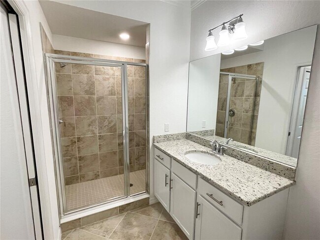 Building Photo - 14071 Heritage Landing Blvd