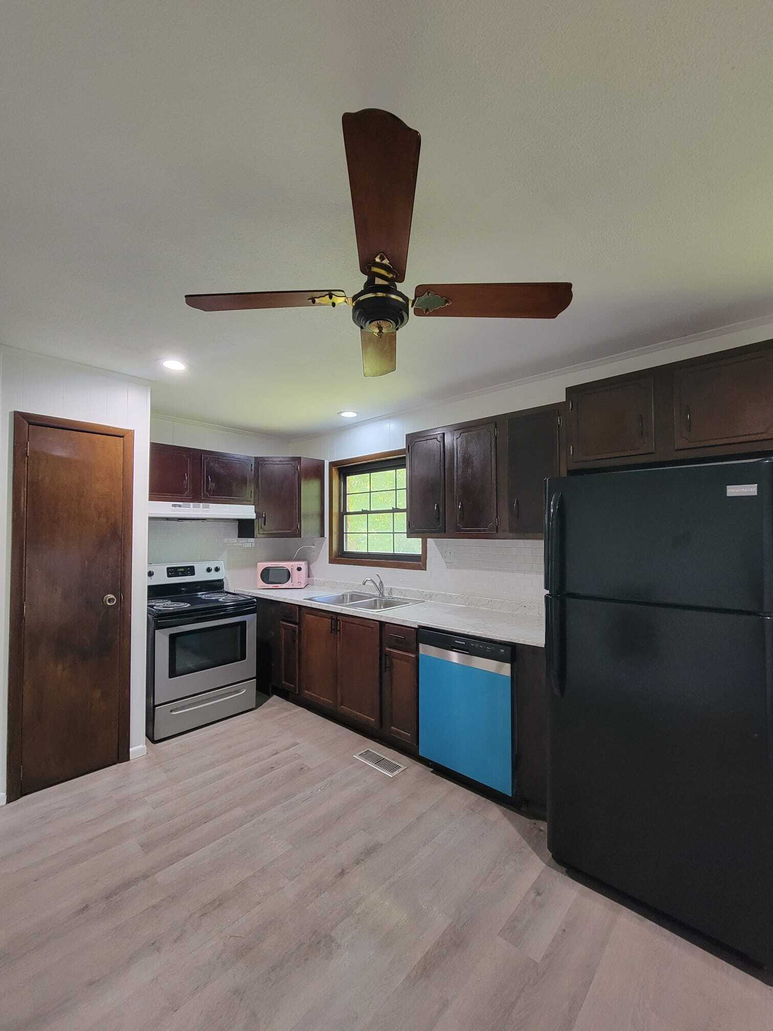 Building Photo - 3405 Granberry Dr