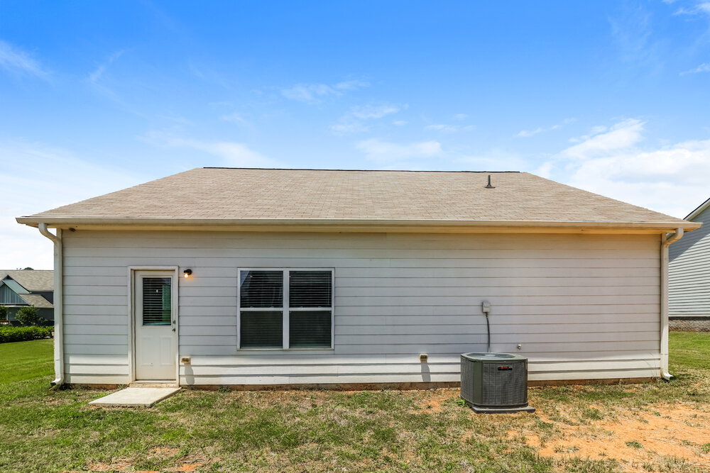 Building Photo - 108 Brook Dr