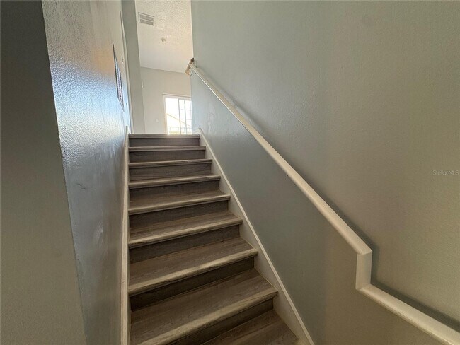 Building Photo - 7107 Harmony Square Dr