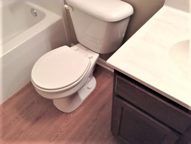 Building Photo - 6483 Redmont Court