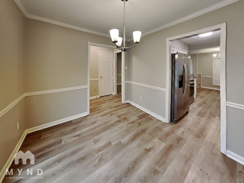 Building Photo - 3752 Schanna Dr