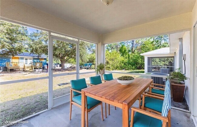 Building Photo - 4716 1st St SW