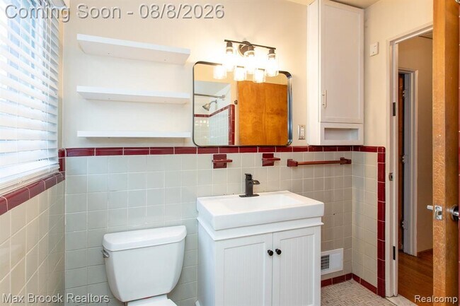 Building Photo - 8501 Northfield Blvd