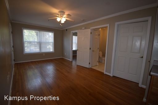 Building Photo - 271 Lexington Ave