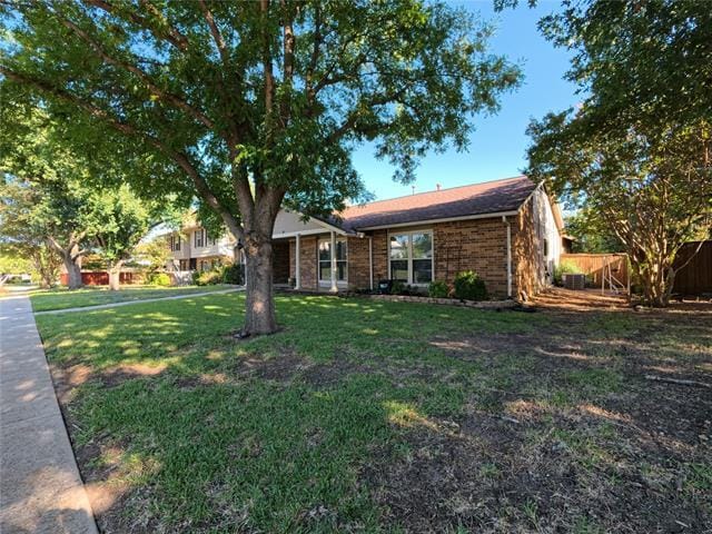 Building Photo - 1738 Hartford Dr