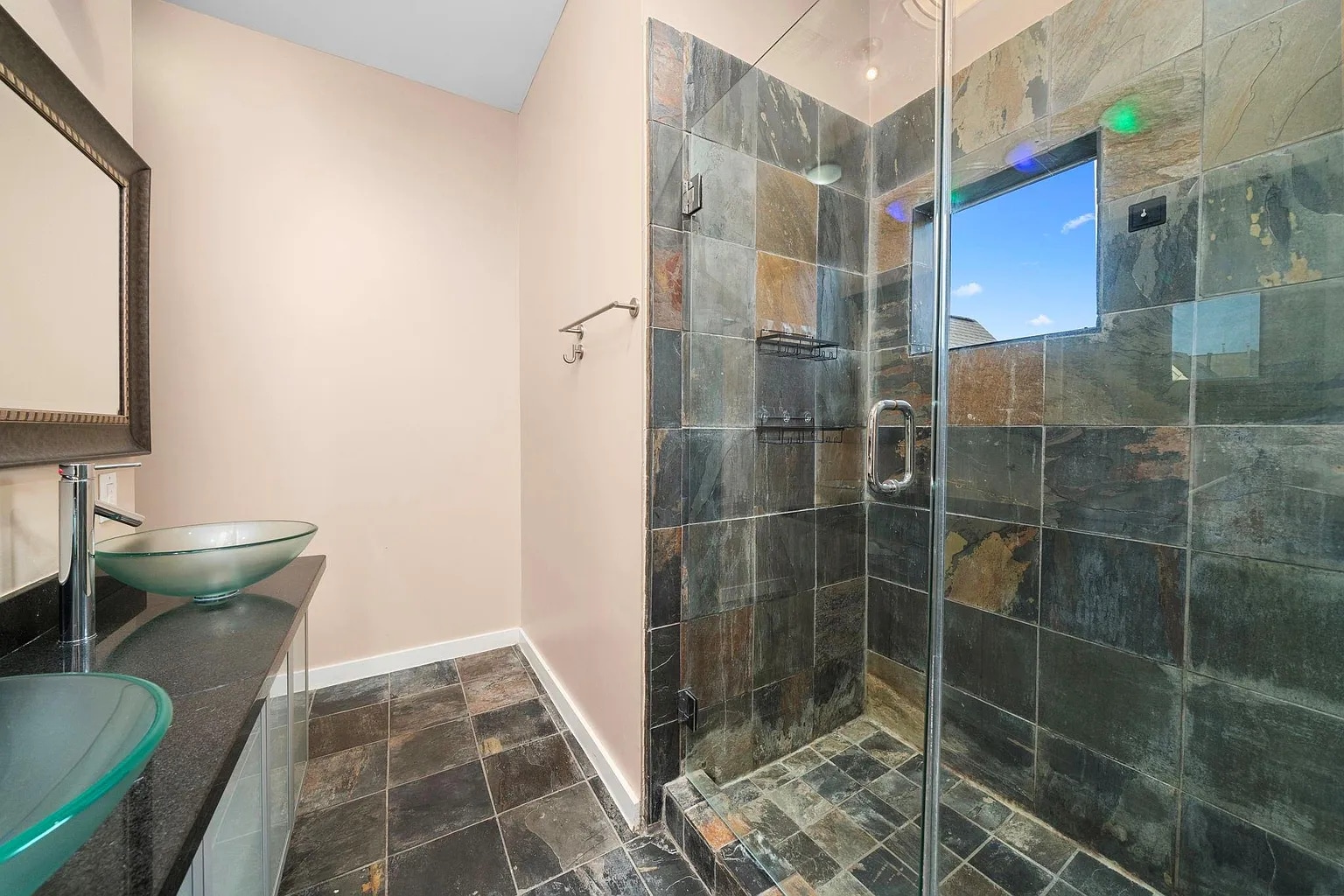 Building Photo - 5710 Winsome Ln