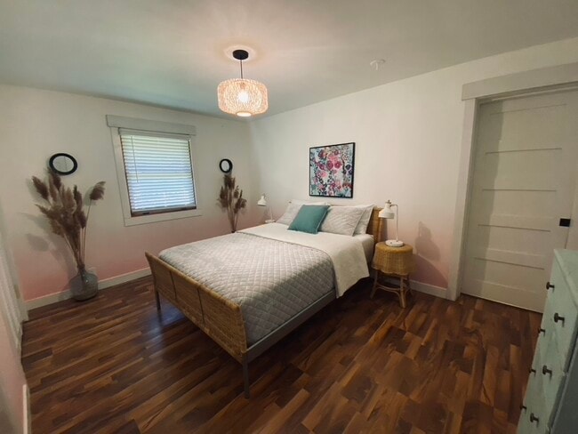 Building Photo - 4105 60th St