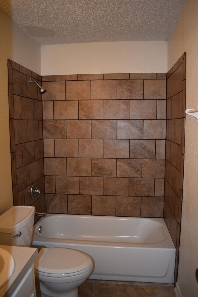 Building Photo - 504 Northern Dove Ln