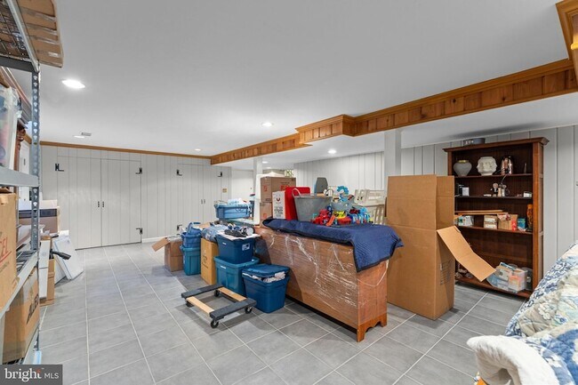 Building Photo - 5121 Baltan Rd