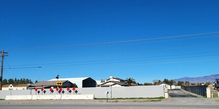 Building Photo - CALVADA VALLEY U.3 - Gamebird Rd., Unit A