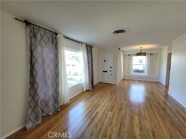 Building Photo - 6121 White Oak Ave