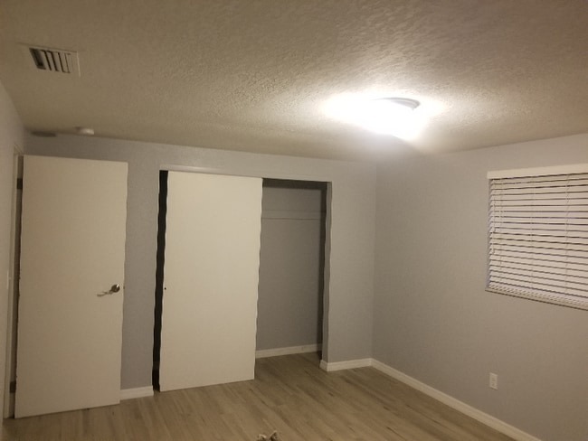 Building Photo - 3823 42nd St