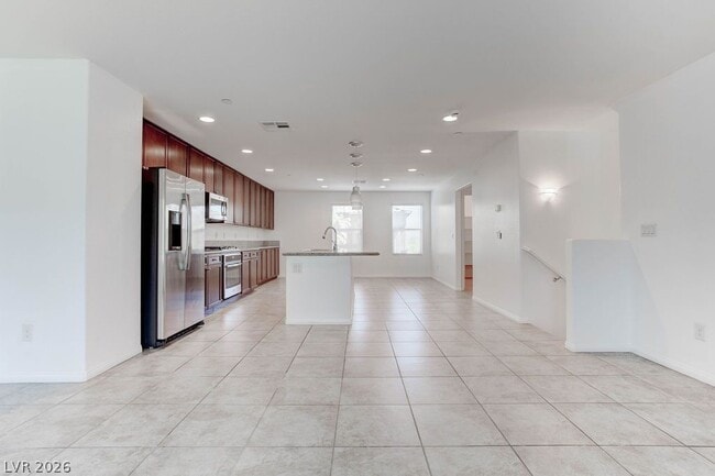 Building Photo - 4650 Ranch House Rd