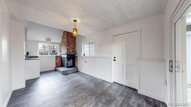 Building Photo - 3090 S Marion St