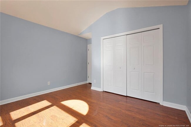 Building Photo - 906 Ponderosa Trail