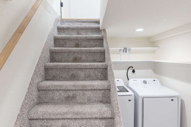 Building Photo - "COMING SOON" Stunning Remodeled Patio Hom...