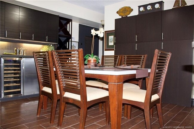 Building Photo - 3792 NE Ocean Blvd