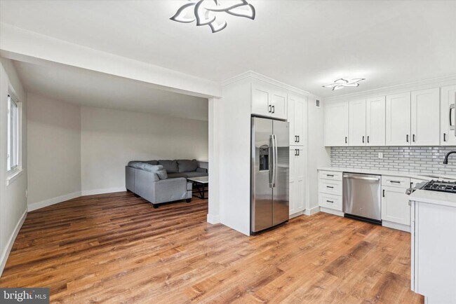 Building Photo - 1609 Painters Crossing