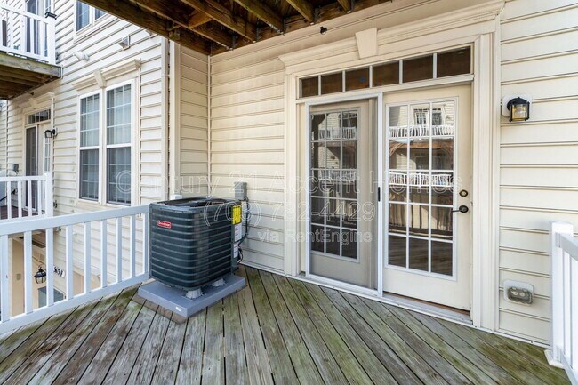 Building Photo - 5675 Harrington Falls Ln