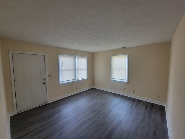 Building Photo - Rose Hill - Aiken County