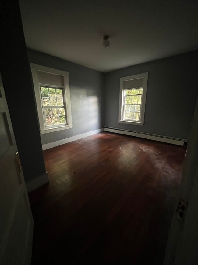 Building Photo - 205 Cumberland St