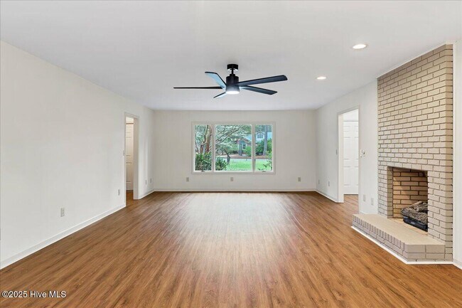 Building Photo - 40 Bogie Dr