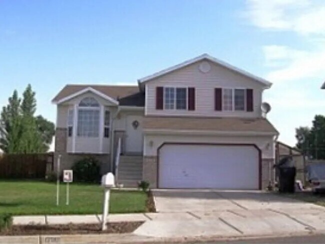 Primary Photo - 1258 W 725 N