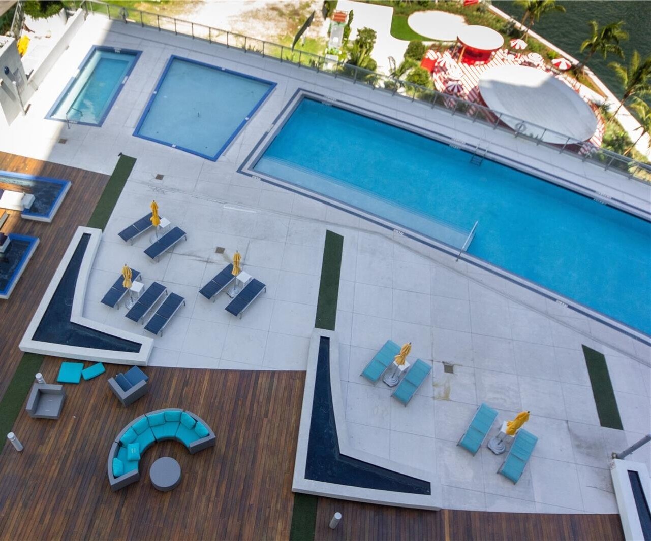 Building Photo - 92 SW 3rd St