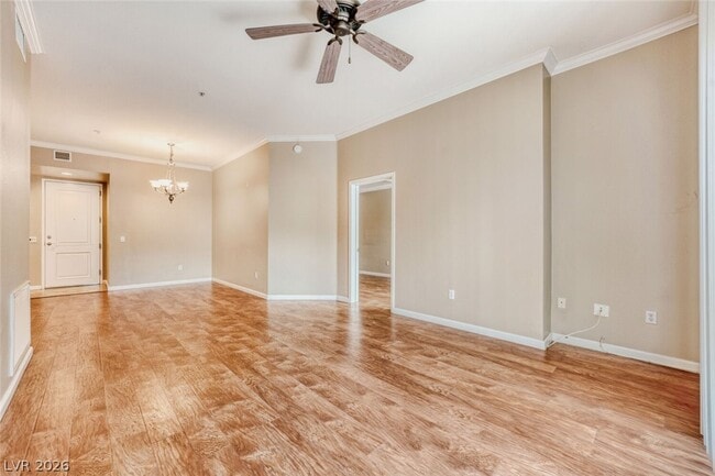 Building Photo - 43 E Agate Ave