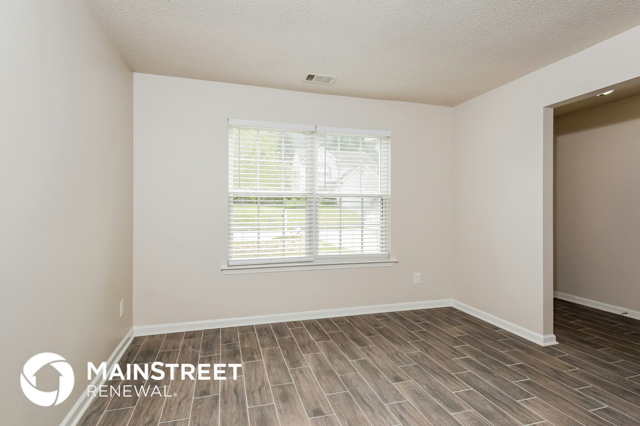Building Photo - 6734 Brookfield Way