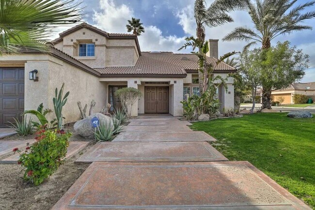Building Photo - Ocotillo Private Oasis & Pool Monthly