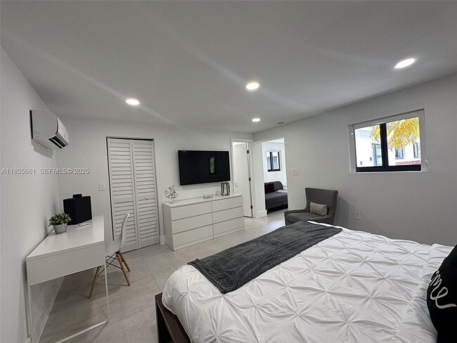 Building Photo - 9426 Caribbean Blvd