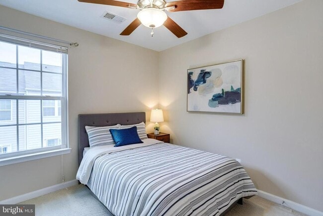 Building Photo - 7012 Trek Way